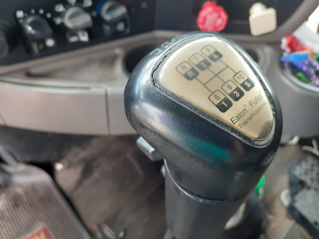 2013 KENWORTH T 700 - Image 18